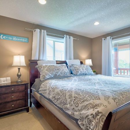 Whispering Pines Cabin With Pool, Lake And Golf Access! Villa Pine Lake Eksteriør billede